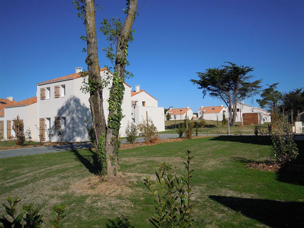 Residence Nemea Les Grands Rochers Ле-Сабль-д’Олон Экстерьер фото